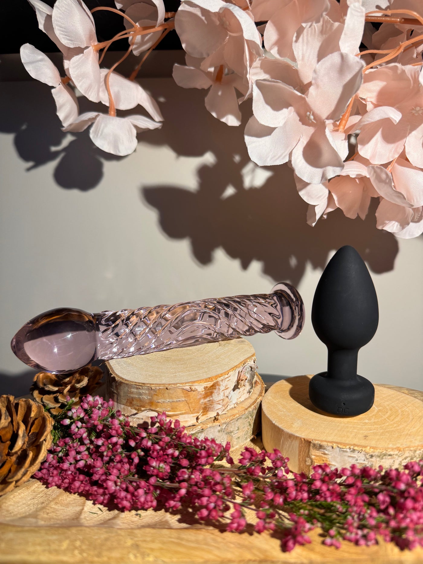 Prezent na wieczór panieński - jak wybrać coś zmysłowego, eleganckiego i z humorem?